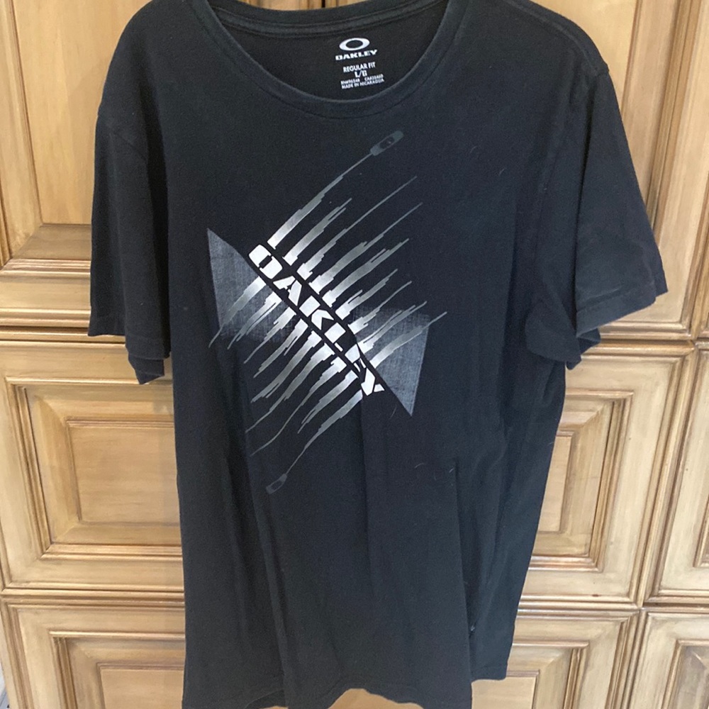 Men's T shirt